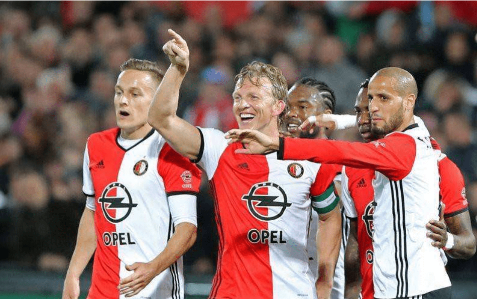 团赢得了首 团赢得了首