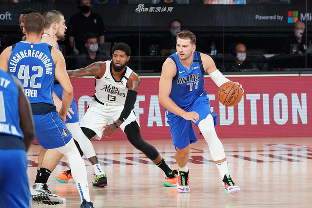 与防守轮转 与防守轮转