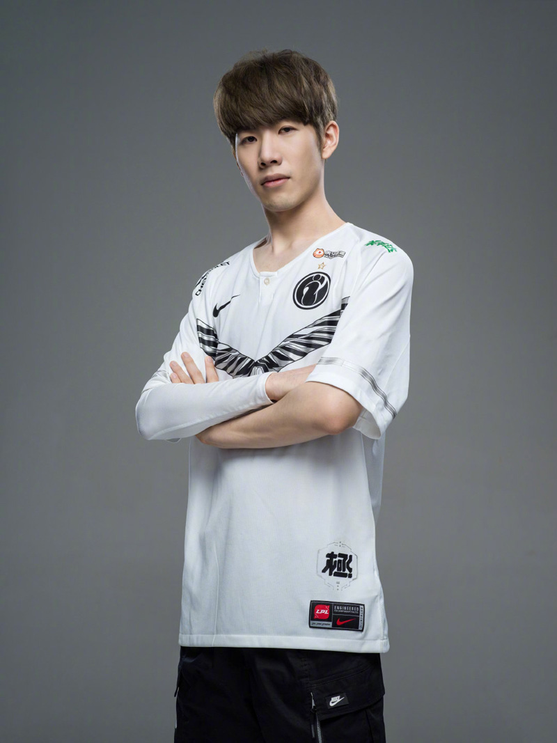 乐观与谨慎 乐观与谨慎